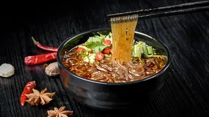 酸辣粉图片_2