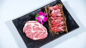 新鲜烤肉图片_3