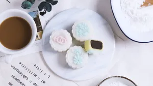 中秋冰皮月饼图片_8