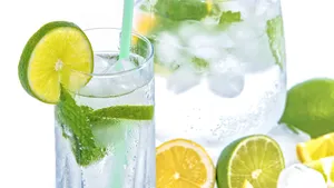 柠檬汁柠檬水图片