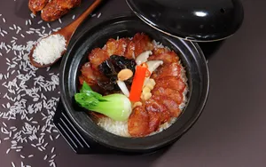粤菜系煲仔饭图片_3