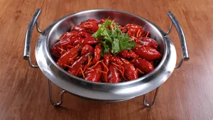美食麻辣小龙虾图片_8