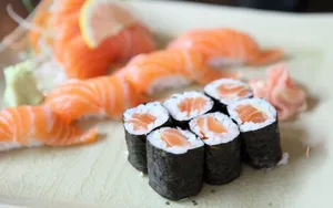 精致美食寿司图片壁纸_18