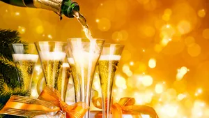 节日庆祝香槟美酒图片_13