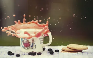 温暖浓郁的咖啡杯高清壁纸