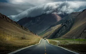 公路沿途的风景壁纸_6