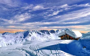 雪中的小木屋图片_9