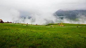 青海祁连山优美风景壁纸_2