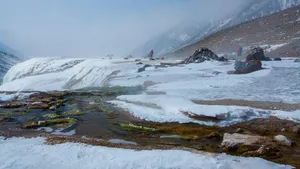 青海祁连山冰雪壁纸_4