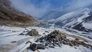 青海祁连山冰雪壁纸_5
