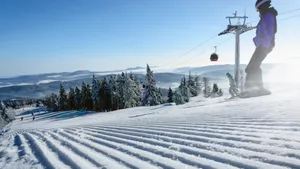 高清滑雪运动图片大全_7
