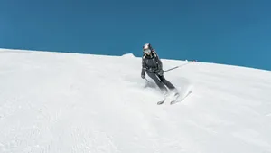 高清户外滑雪运动图片_9