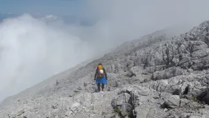 登雪山爱好图片_10