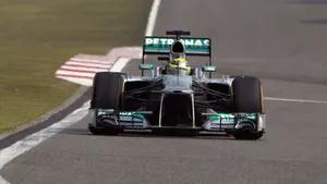 2013年F1大奖赛上海站壁纸_13