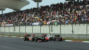 2013年F1大奖赛上海站壁纸_19