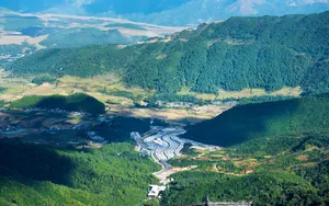 云南云峰山自然风景壁纸_2