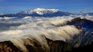 四川牛背山云海风光_8