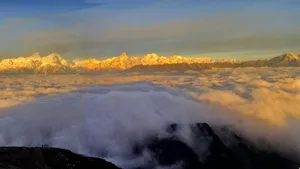 四川牛背山云海风光_13