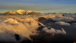 四川牛背山云海风光_19
