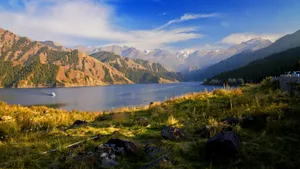 新疆天山天池图片风景壁纸_14