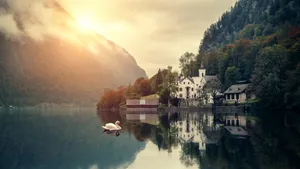 云雾缭绕景色图片壁纸_7