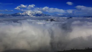 四川牛背山风景图片壁纸_10