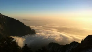 四川牛背山风景图片壁纸_20