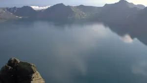 长白山天池图片壁纸_15