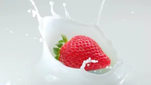 水果入水瞬抓拍图片_2