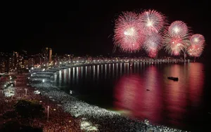 烟花夜景桌面壁纸_6