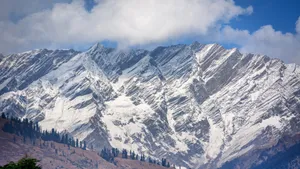 壮观秀丽的雪山图片_6