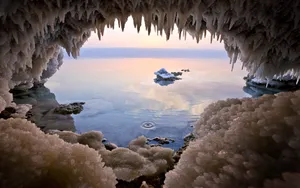 死海和盐湖的奇妙美景壁纸_5