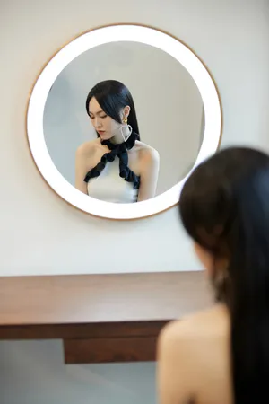 唐嫣连体裤甜飒时尚写真图片_3