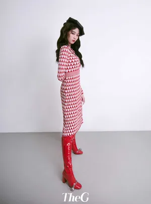 徐艺洋最新时尚杂志写真图片_5