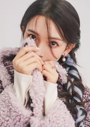 陈瑶游鱼与少女时尚写真大片
