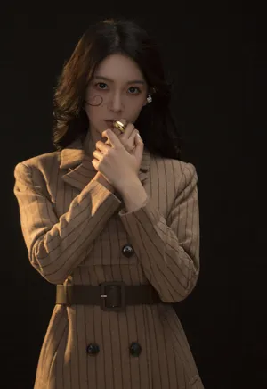 陈瑶游鱼与少女时尚写真大片_4