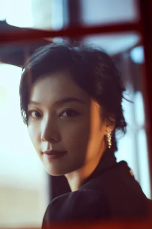 齐溪优雅美艳写真图片_3