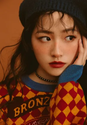 杨肸子雀斑妆时尚写真图片