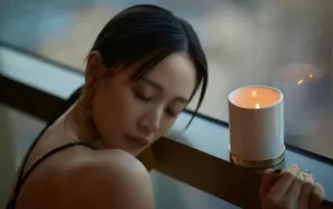 李梦露背连衣裙性感写真图片_3