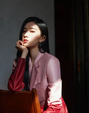 曾可妮刘令姿明艳动人写真图片_3