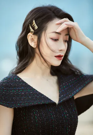 陈紫函黑色星光斗篷裙写真图片_1