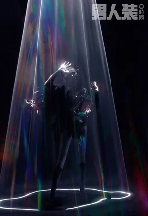 关晓彤爆炸双马尾写真图片_2