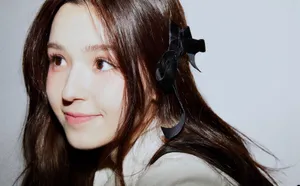 哈妮克孜清新少女风写真图片