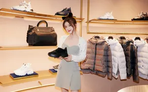 赵露思清秀甜美活动照图片_4