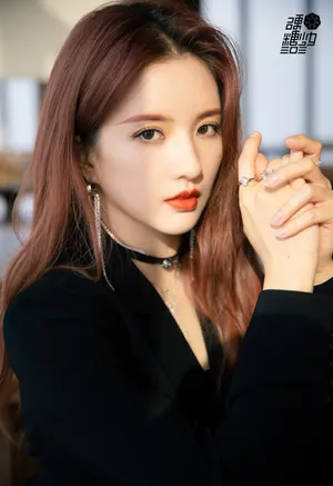 硬糖少女黑色复古套装写真图片_8