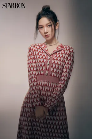 陈瑶最新时尚魅力写真大片_5