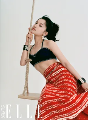张婧仪性感灵动写真图片_3