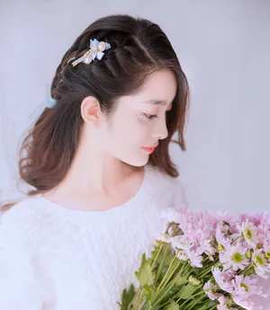 吴曼思白衣光影清新写真图片_6