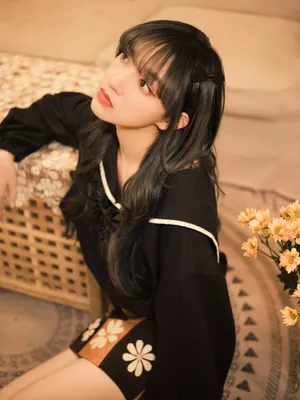 程潇黑衣甜美少女感写真图片_7