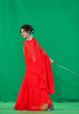 赵露思红衣造型仙气撩人图片_4
